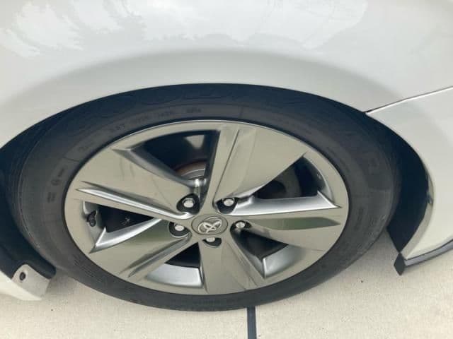 Car thumbnail 3