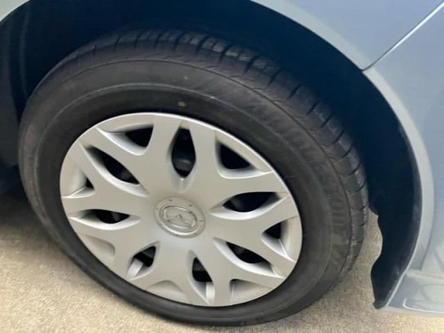 Car thumbnail 4