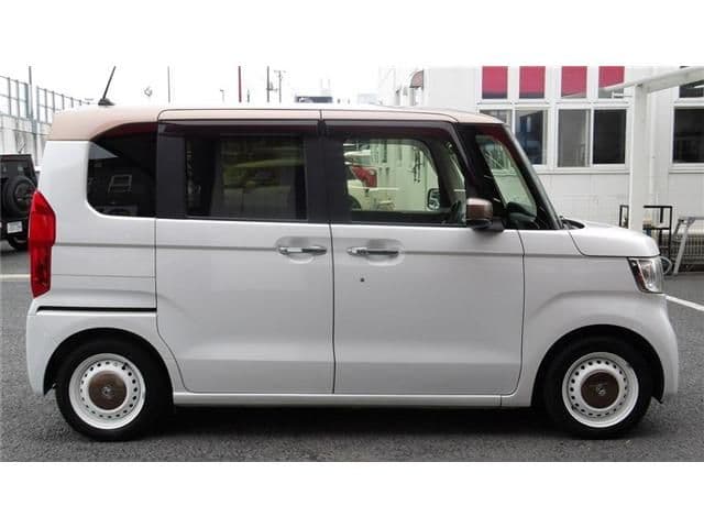 Car thumbnail 2