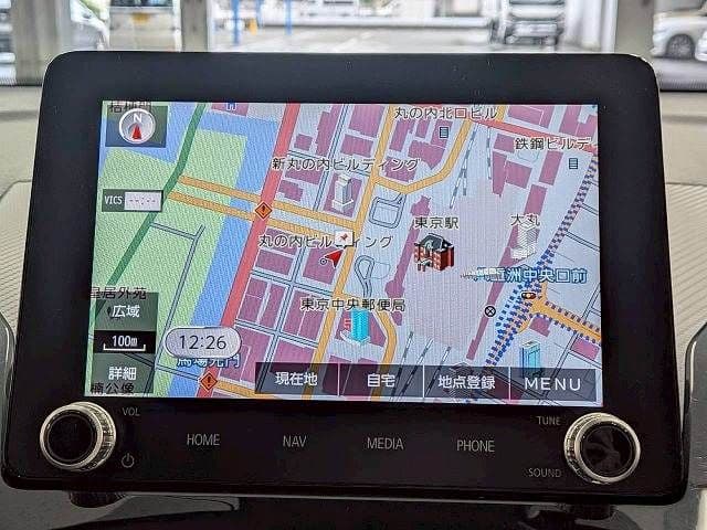 Car thumbnail 3