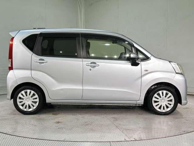 Car thumbnail 4