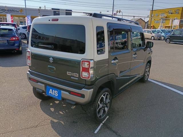 Car thumbnail 3