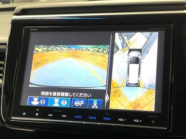 Car thumbnail 4