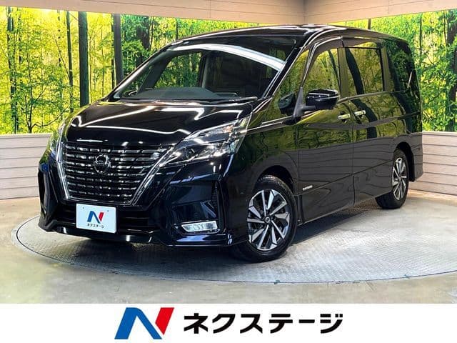 NISSAN