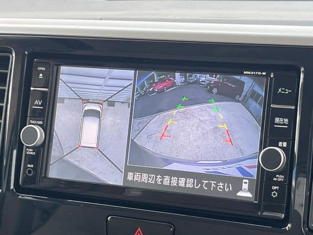 Car thumbnail 4