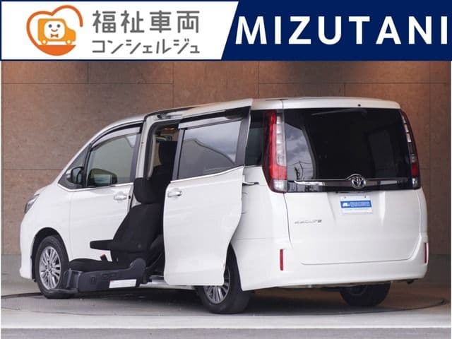 TOYOTA ESQUIRE