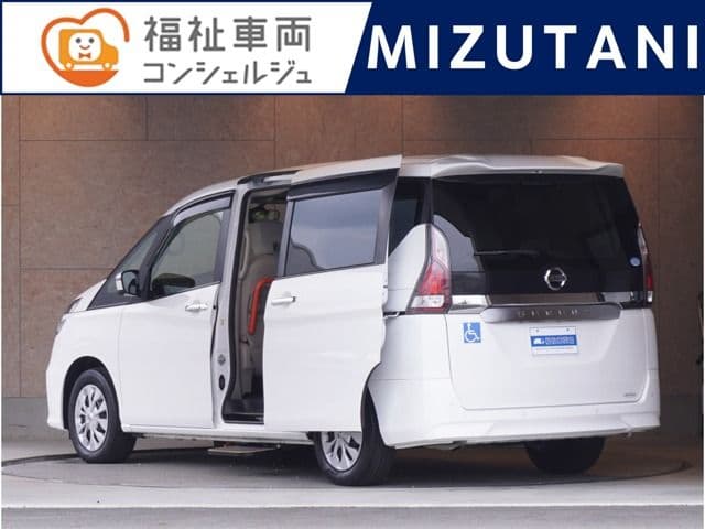 NISSAN SERENA  WG