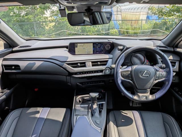 Car thumbnail 3