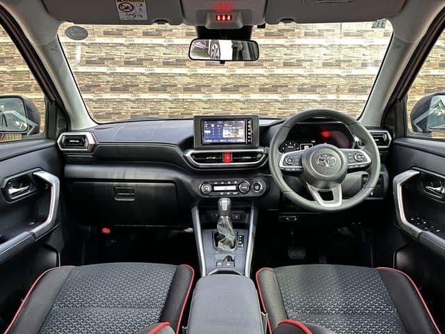 Car thumbnail 2
