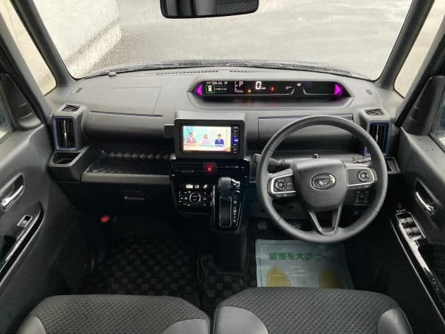 Car thumbnail 3