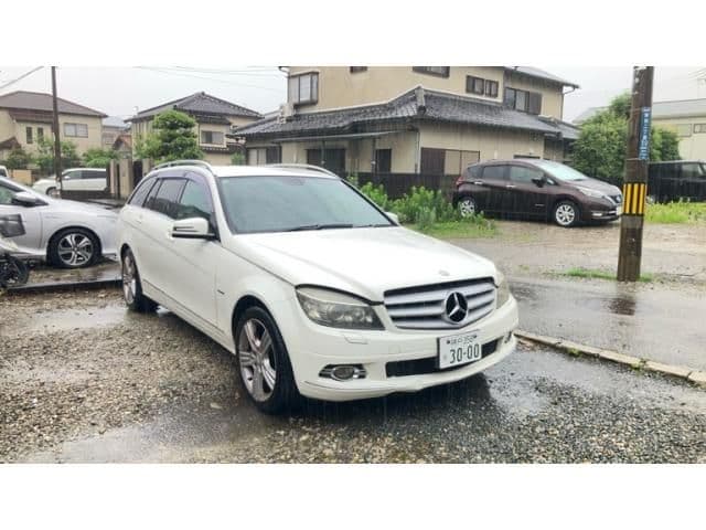 MERCEDES BENZ