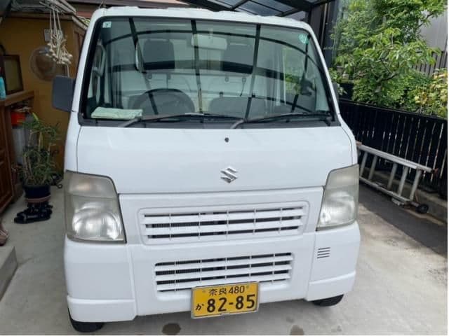 SUZUKI