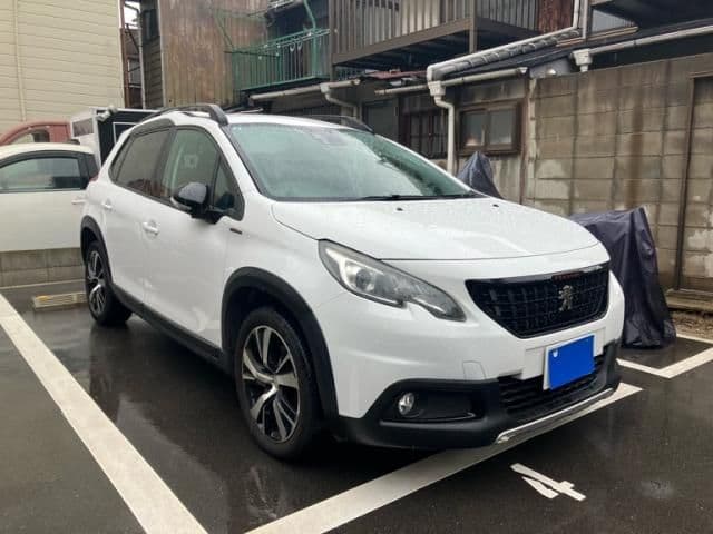 Car image 1
