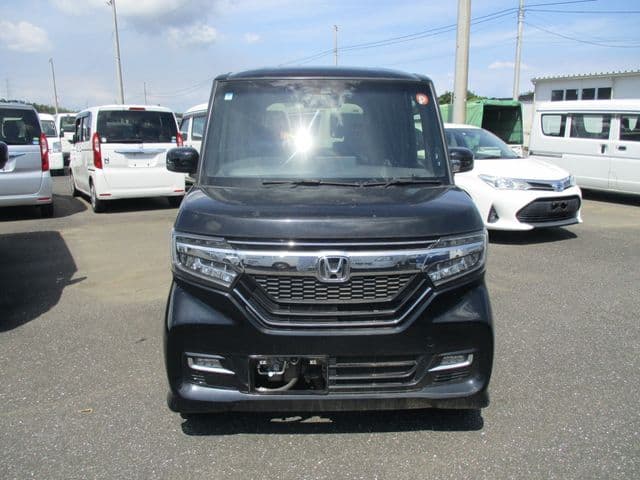 Car thumbnail 4