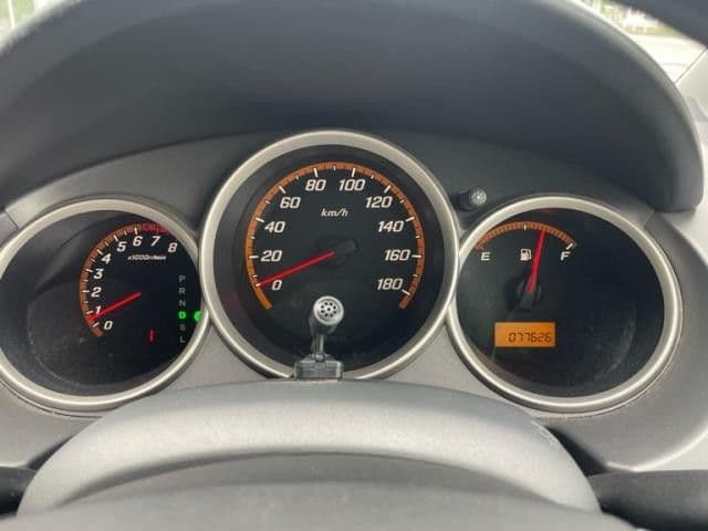 Car thumbnail 4