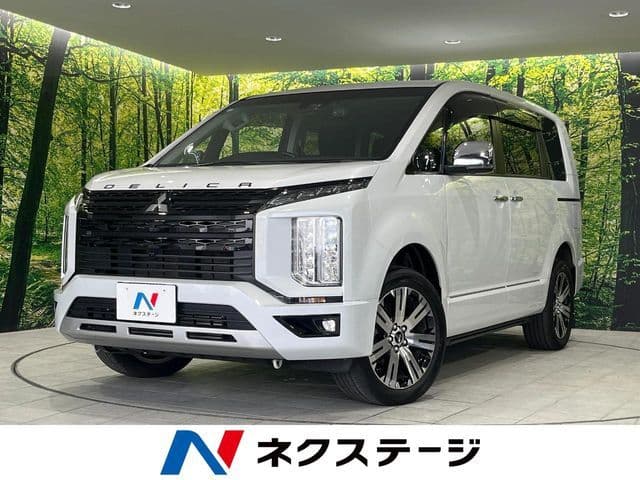 MITSUBISHI DELICA D:5 4WD