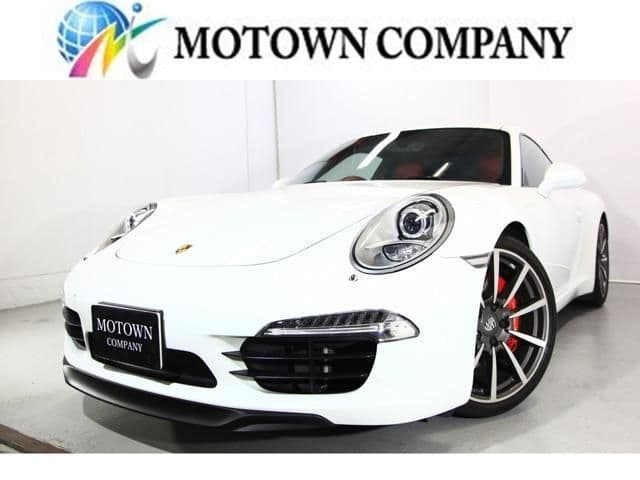 PORSCHE