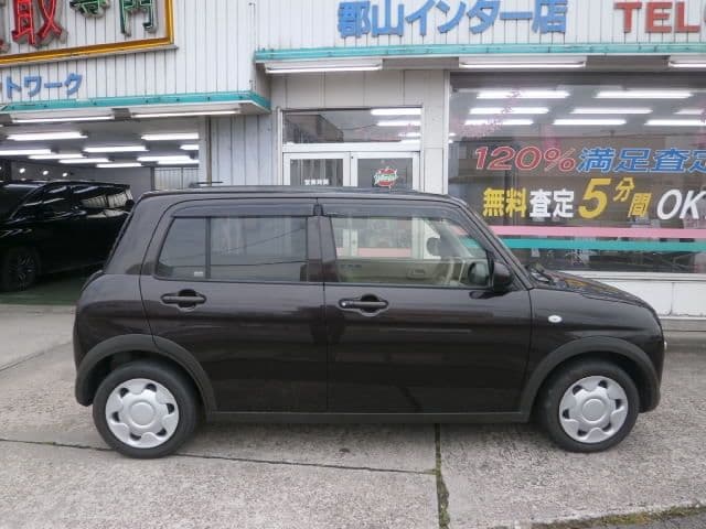 Car thumbnail 4