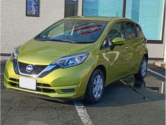 NISSAN