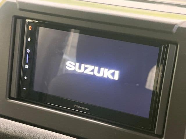 Car thumbnail 3