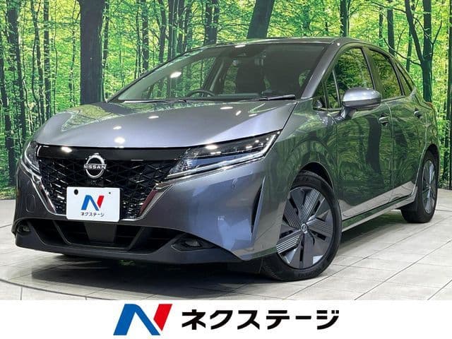 NISSAN