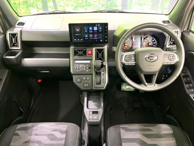 Car thumbnail 3