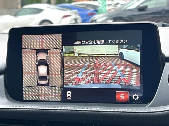 Car thumbnail 4