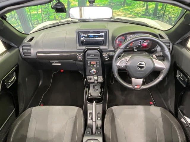Car thumbnail 2