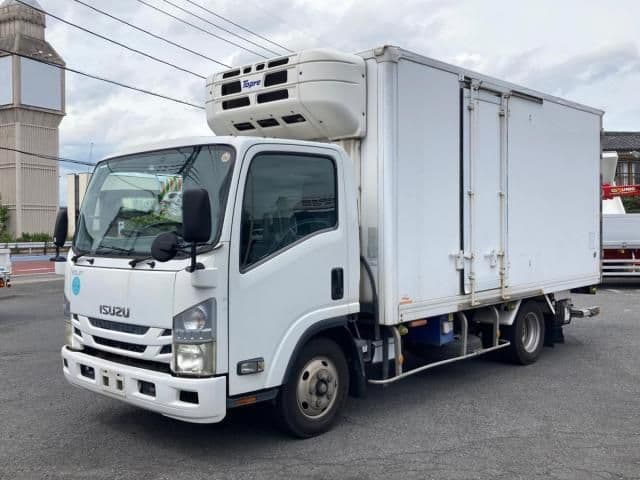 ISUZU