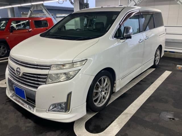 NISSAN