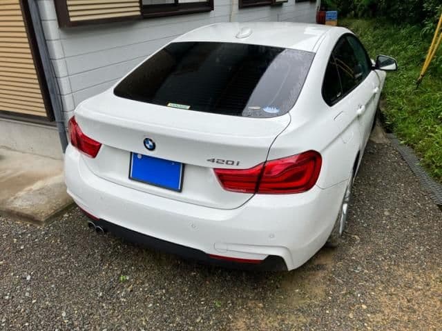 Car thumbnail 2
