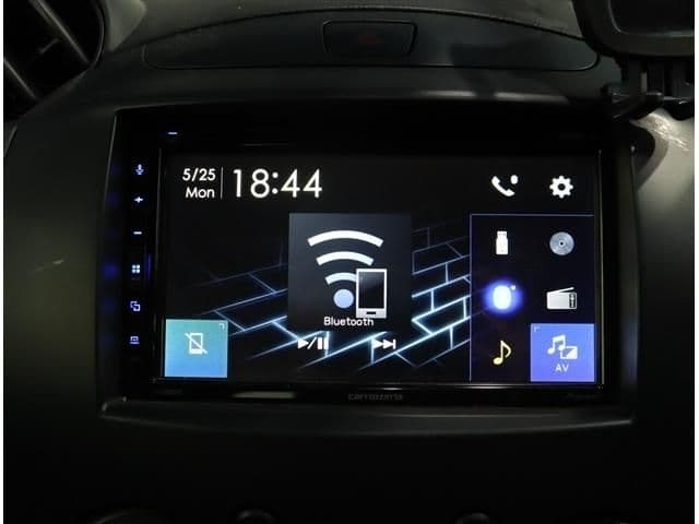 Car thumbnail 4