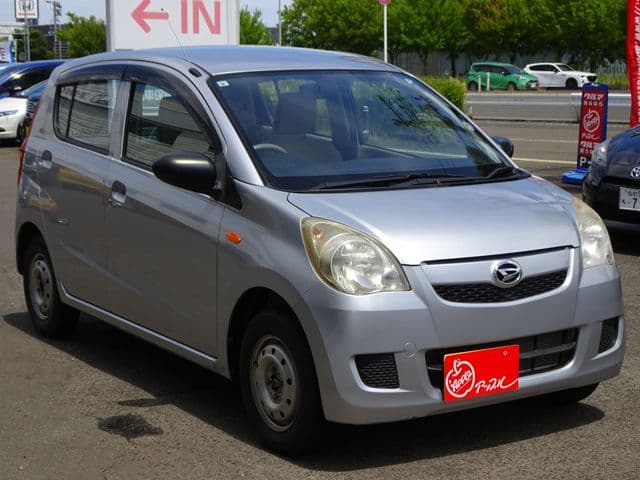 Car thumbnail 4