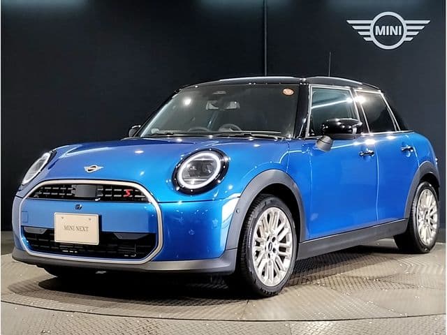 Car image 1