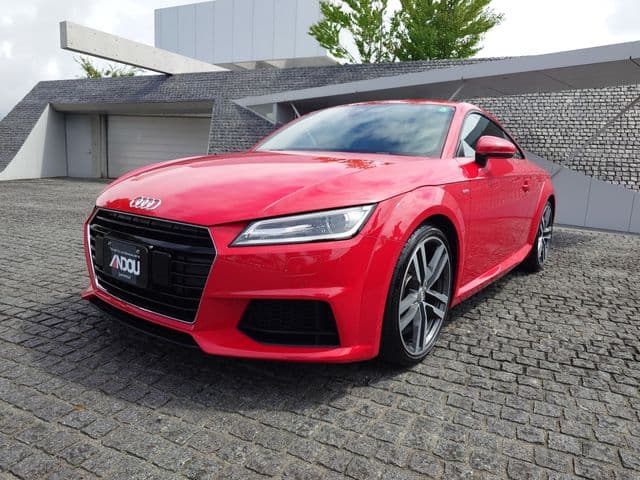Car image 1