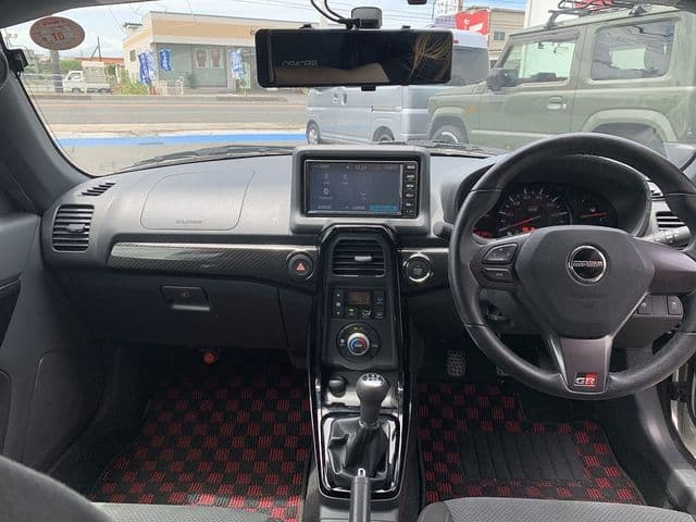 Car thumbnail 3