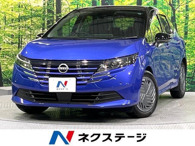 NISSAN
