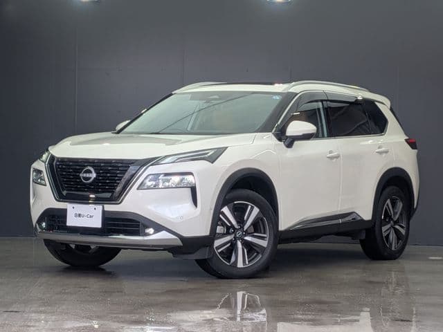 NISSAN