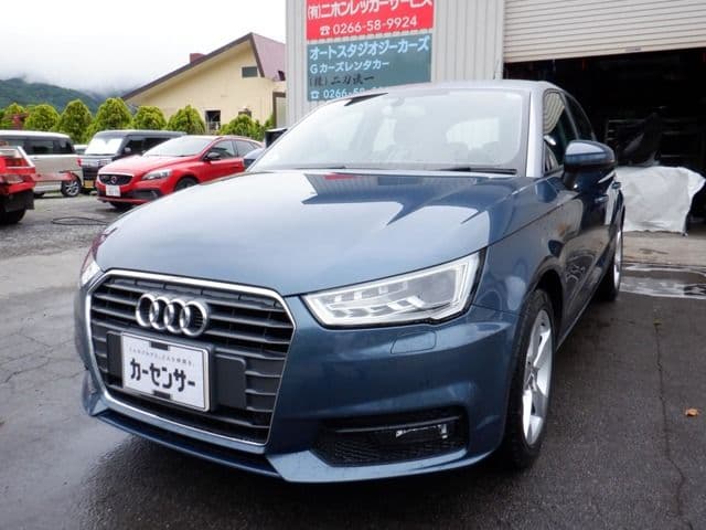AUDI