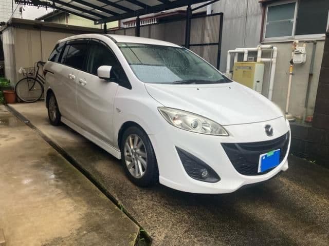 Car image 1