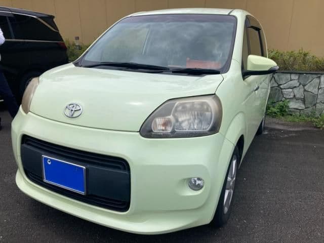 Car thumbnail 2