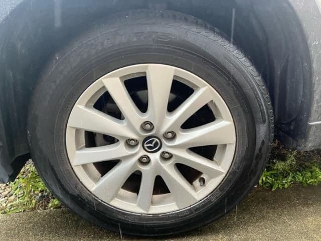 Car thumbnail 4