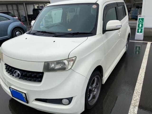 Car thumbnail 3
