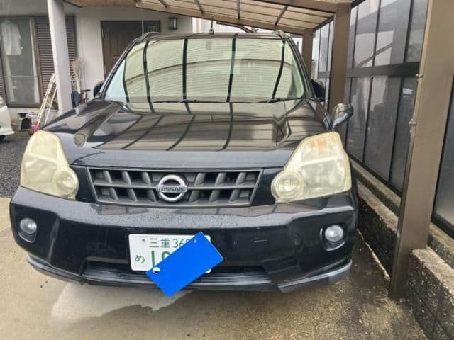 NISSAN