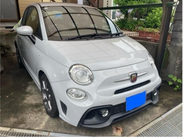 Car thumbnail 2