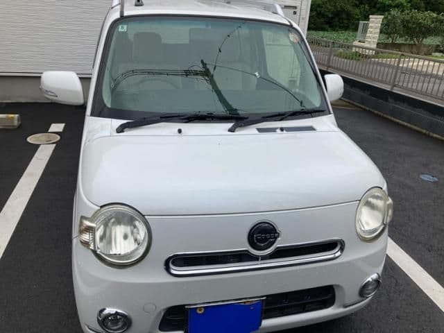 Car thumbnail 2