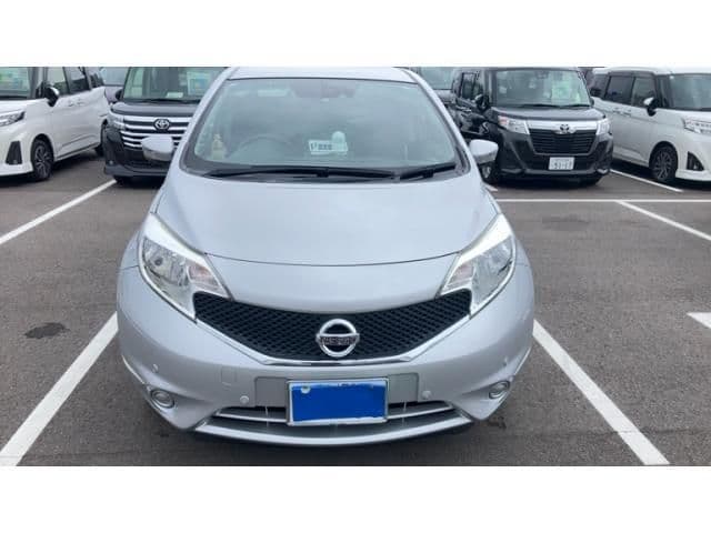 NISSAN