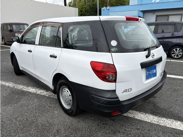 Car thumbnail 4