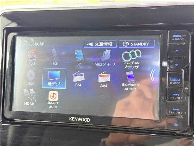 Car thumbnail 3