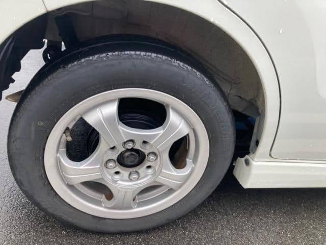 Car thumbnail 4